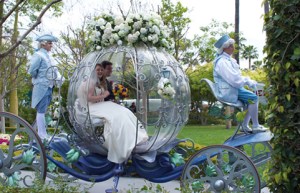 Fairytale_Wedding_Carriage1